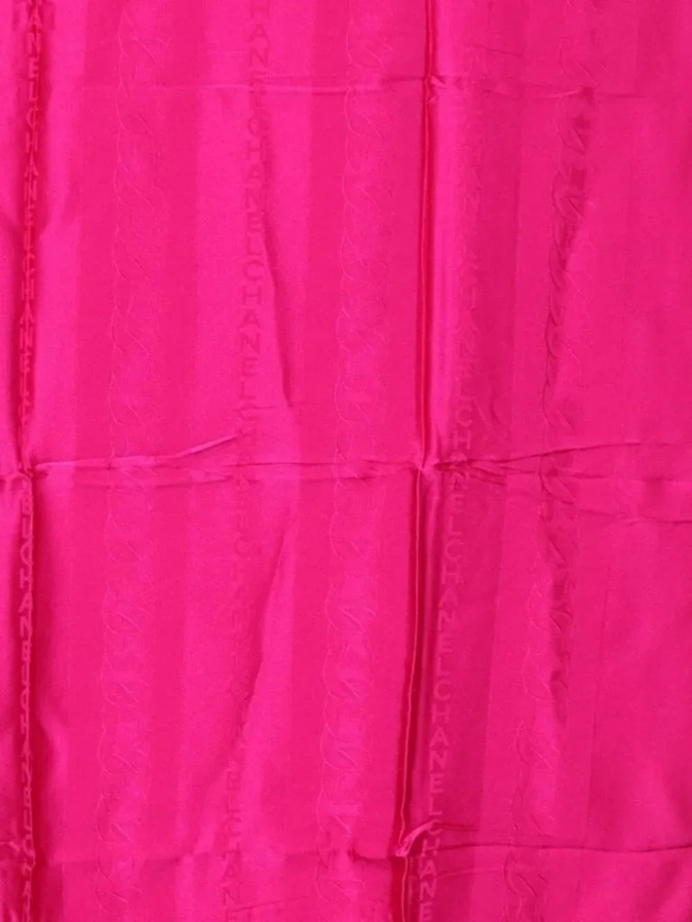 CHANEL Scarf Silk Pink CC Auth 174657A